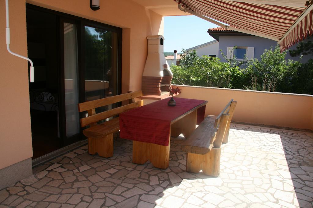 Apartments Karabaic Krk Krk Town Kamer foto